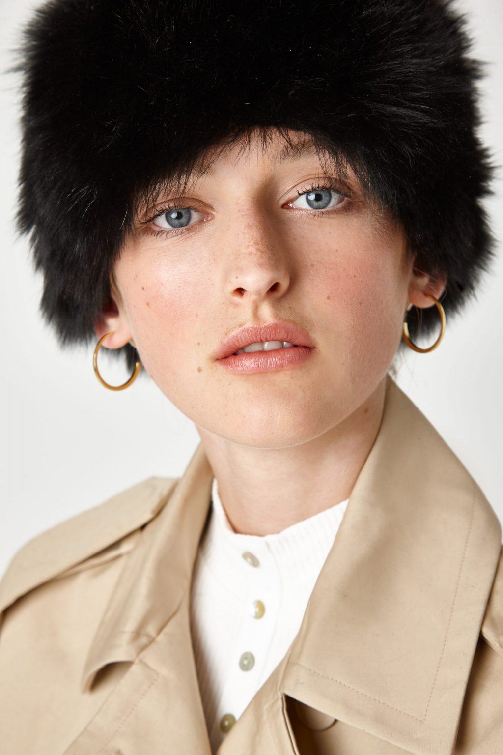Shearling Russian Hat in Black | Women | Gushlow & Cole