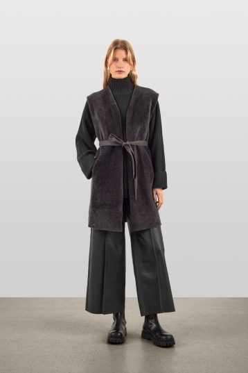 Grey Belted Shearling Gilet | Womens Luxury Shearling | Gushlow & Cole | model full length front with belt