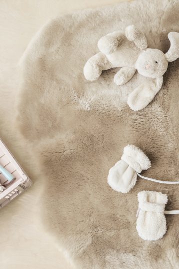 Oat Large Sheepskin Baby Rug | Kids | Gushlow & Cole - lifestyle