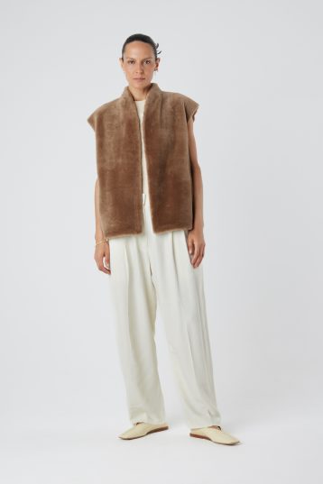 Camel Boxy Shearling Gilet | Womens | Gushlow & Cole - model front