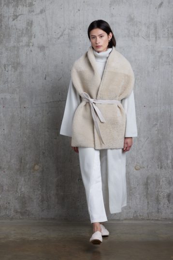 Merino Cream Shearling Belt Scarf | Womens | Gushlow & Cole-full length model walking